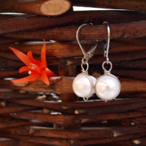 náušnice bílé perly,ArnelM,ocel, kvalita,zapínání,